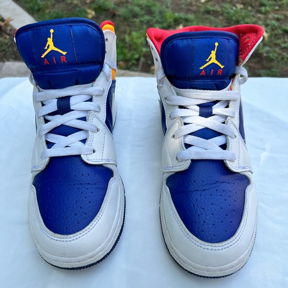 Air Jordan 1 Mid White/Blue/Orange/Red Kids Shoe Size 6Youth - Picture 3 of 14